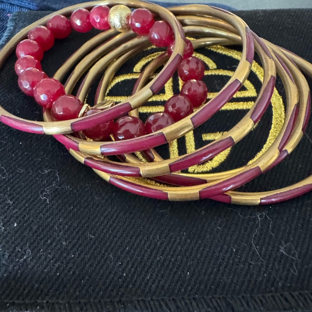 Elegant Red and Gold Bangle Set